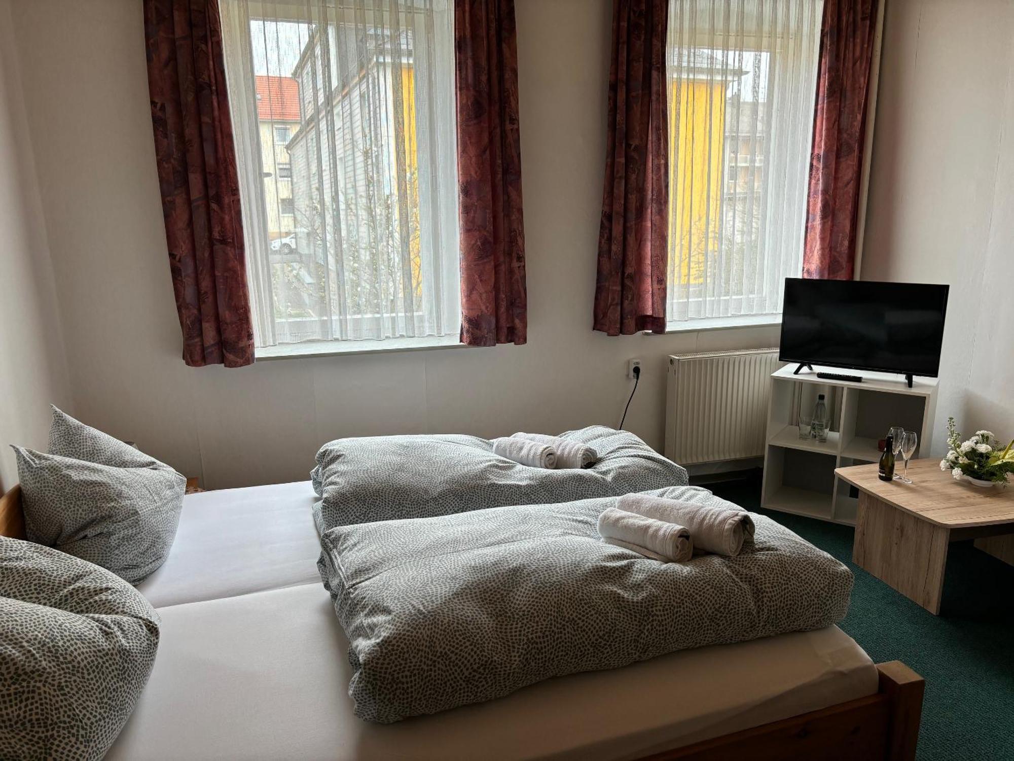 Goldener Loewe Hotel Wunsiedel Bagian luar foto